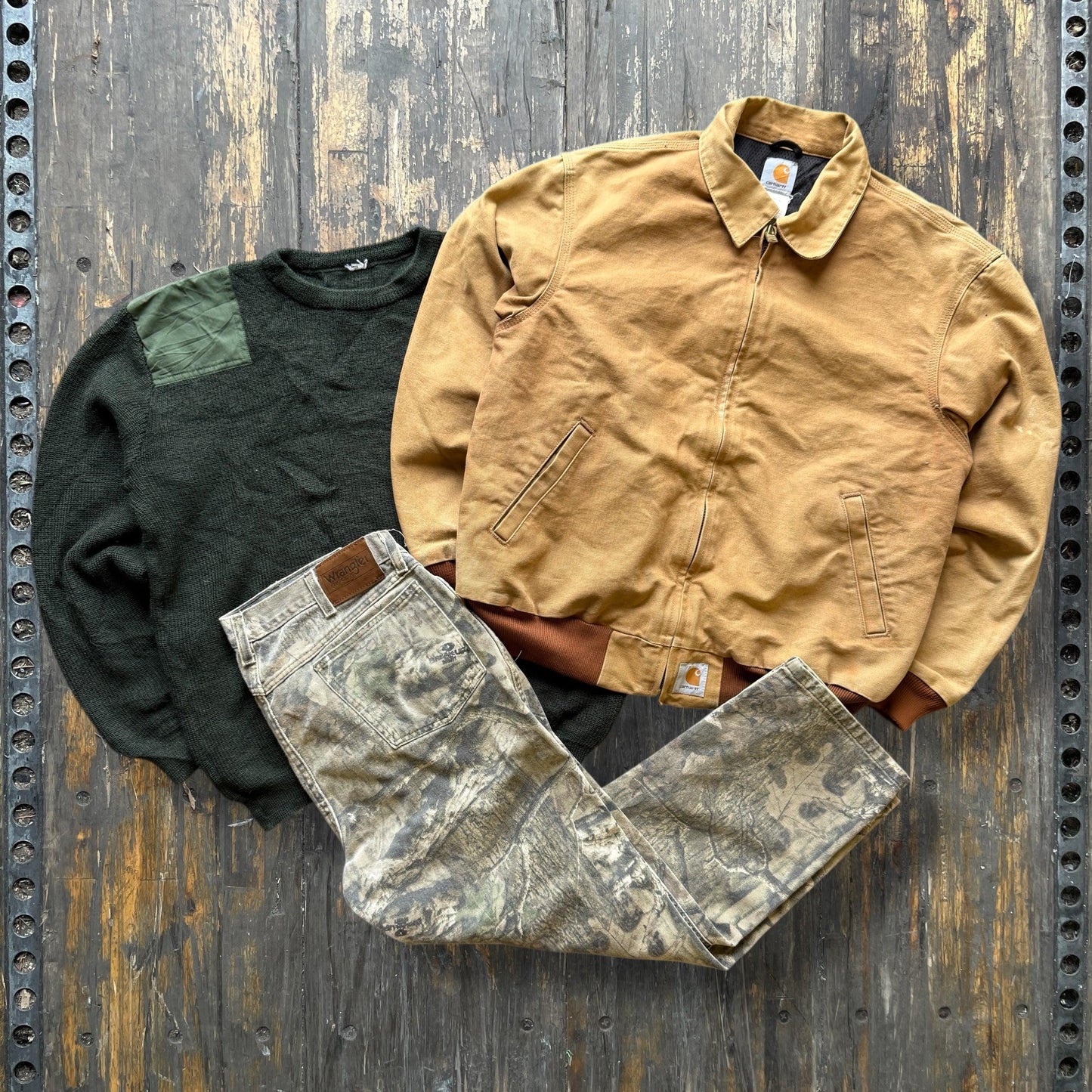 CARHARTT/ WORKWEAR VINTAGE BOX - 3 PIECE - The Vintage Box Company