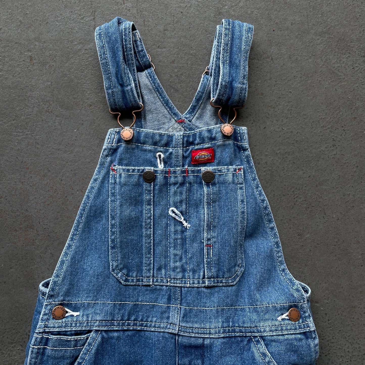 CHILDRENS WEAR RE-SELLER BOX - 40 PIECE - The Vintage Box Company